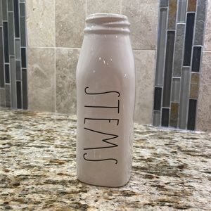 Rae Dunn “Stems” vase